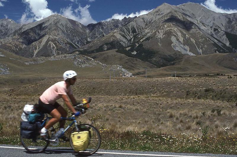 WT 0200 038-23 New Zealand.jpg